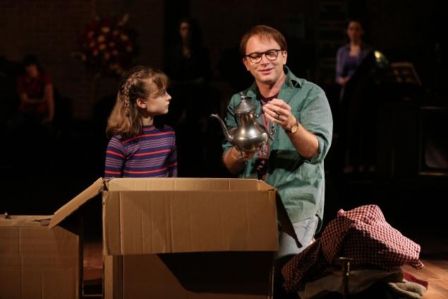 funhome-tonyawards-silenzine