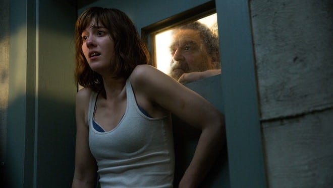 John Goodman y Mary Elizabeth Winstead en Calle Cloverfield 10