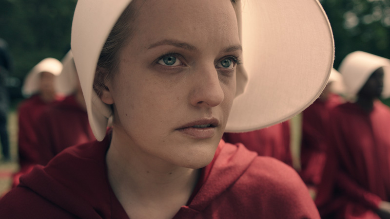 elisabeth moss as offred