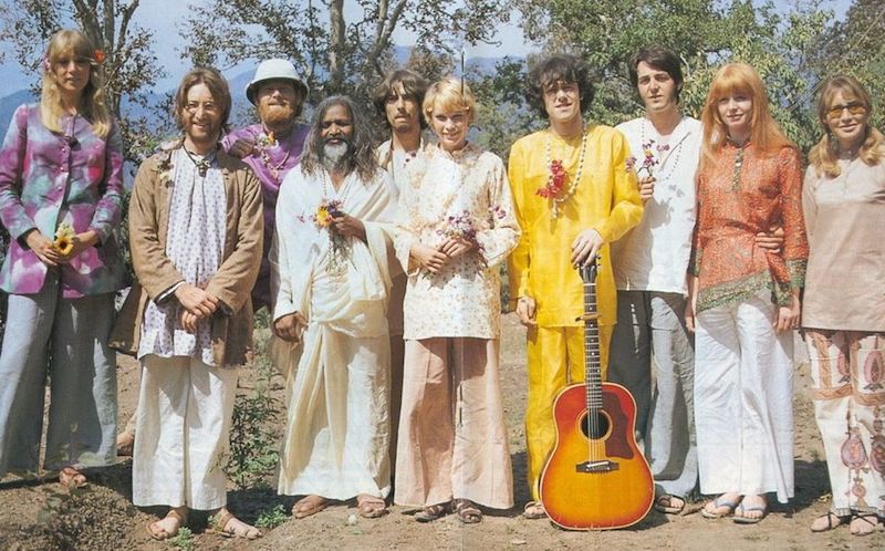 Maharishi_Mahesh_Yogi_beatles